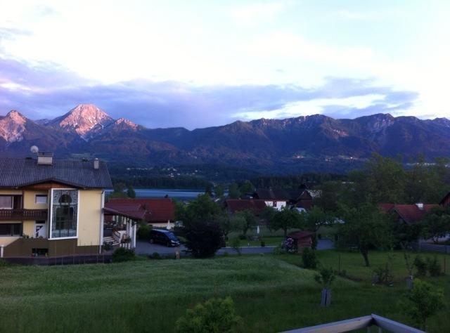 Apartment Seeblick Drobollach am Faakersee Exteriör bild