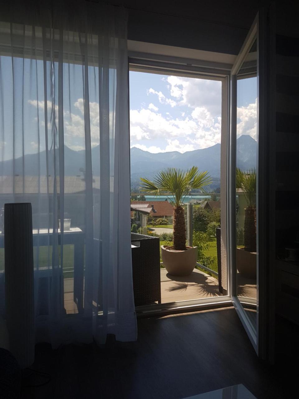 Apartment Seeblick Drobollach am Faakersee Exteriör bild